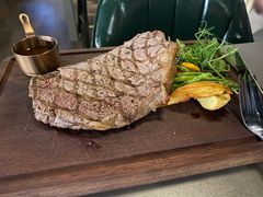 -Oasis Bar & Grill