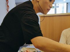 -臻牛烤肉