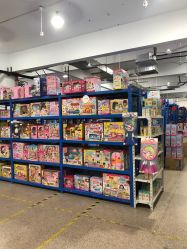 -逝水玩具折扣店
