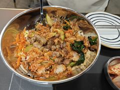 -许哥东北烧烤·铁丳烤串·宫后夹肉(繁花中心店)