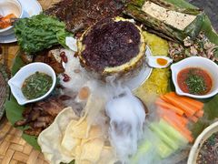 -傣家寨花园主题餐厅