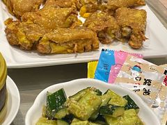 -莲餐厅·湖北菜·潜江小龙虾店(愚园路店)