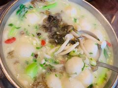 鲜菌汆鱼丸-小杨烤肉(高新店)