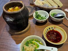 -本味焖罐源(天泽街店)