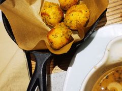 -必胜客(龙茗店)