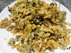 炸花椒芽儿-华盛园卷子王农家菜水库鱼