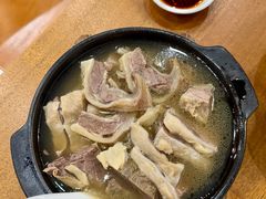-乾坤饭店