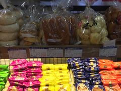 -红房子西点(汇联商厦天钥桥路店)