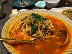 酸汤羊杂-丝路金桃·新疆菜(徐汇店)