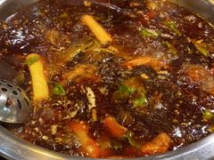 -肖肖酸萝卜鱼火锅(总店)