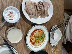 -贯贯吉·清真餐厅(浙江中路店)