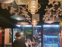 -老街烧烤大排档·地道湖北菜·龙虾馆(汉口火车站店)