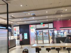 大堂-肯德基(龙之梦购物中心店)