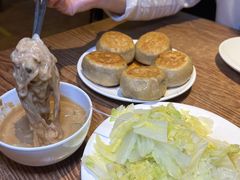 -清真吴记门钉肉饼·喜多利
