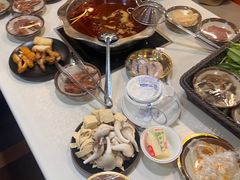-尚品海鲜肥牛自助火锅(湖明店)