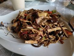 -小厨子私房菜·云南美食店