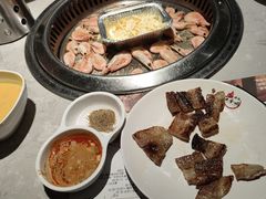 -汉金城海鲜烤肉自助百汇(威海威高广场店)