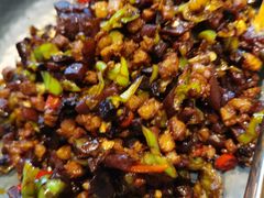 -云海肴·汽锅鸡·云南菜(天山百盛优客店)