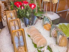 -鲜入唯煮·港式海鲜牛肉火锅(金宝街店)