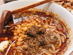 -麻婆婆白家肥肠粉(海岸城店)