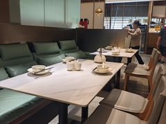 -楚山晓·湖北菜(武汉光谷K11店)
