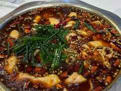 -乡土特色.冷锅鱼.牦牛肉汤锅