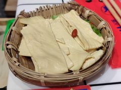 油豆皮-喜悦小串丹东小黄牛海鲜烧烤大排档(民主广场店)