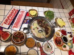 -喜悦小串丹东小黄牛海鲜烧烤大排档(民主广场店)