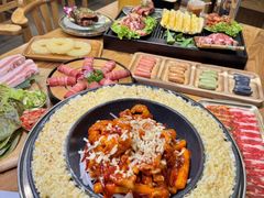 -青瓦餐厅·生鱼片·韩园烤肉(西塔店)