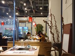 大堂-尚尚仙·酸汤猪手·猪肚鸡火锅(华联万柳购物中心店)