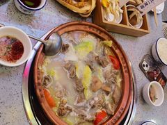 -阿婆情腊排骨火锅(金虹路店)