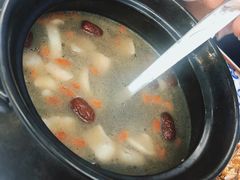 果地椰子鸡-范饭椰林川湘味海鲜·椰子鸡(三亚湾椰梦长廊店)