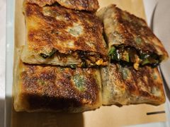 -荷花亭·湖北融合菜(中商广场店)