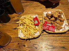 -汉森熊啤酒屋(雨耕山店)