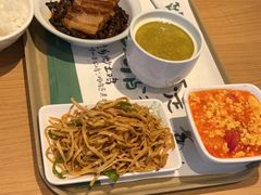 -老乡鸡(国华广场店)
