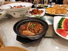 梅菜扣肉-高第街56号港式餐厅·精选(世茂广场宽厚里大明湖店)