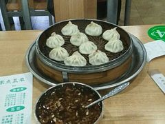 -清真老铁家灌汤包