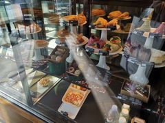 零售区-星巴克(郑州曼哈顿广场店)