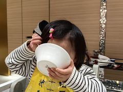 -红鼎豆捞·非遗鲍皇汤火锅(宝丰路店)