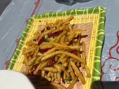 -肥肥虾庄·金牌油焖大虾(杨园滨江时代walk店)