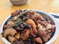 -灵山卢梅燕粉店