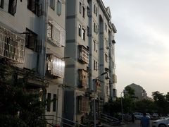 -周正记高桥松饼(潼港八村店)