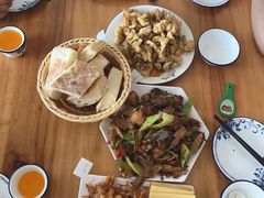 -美顺香食府鱼头老店(雪野湖店)
