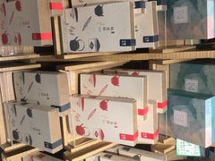 -猫的天空之城概念书店(苏州诚品店)