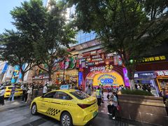 -八一好吃街·高品美食广场