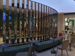 -奈雪的茶(亨特国际广场店)