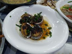 -钱大妈海鲜饭店(保利林语店)