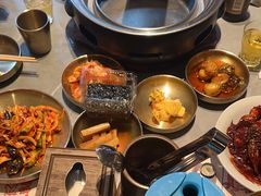 -草家酱蟹炭火烤肉店(珲春南路一店)
