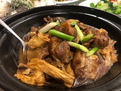 支竹焖羊腩-景月阁空中食府(希尔顿酒店)
