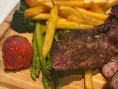 -郑州绿地JW万豪酒店The Grill烤汇扒房